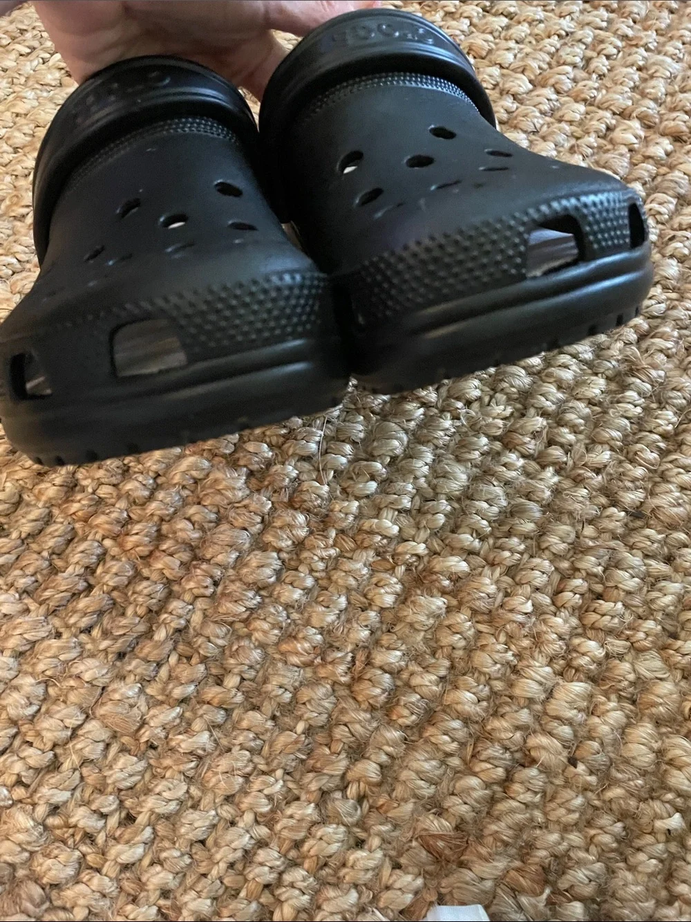 CROCS Classic Black Slip-On Men's Clogs/with wheels